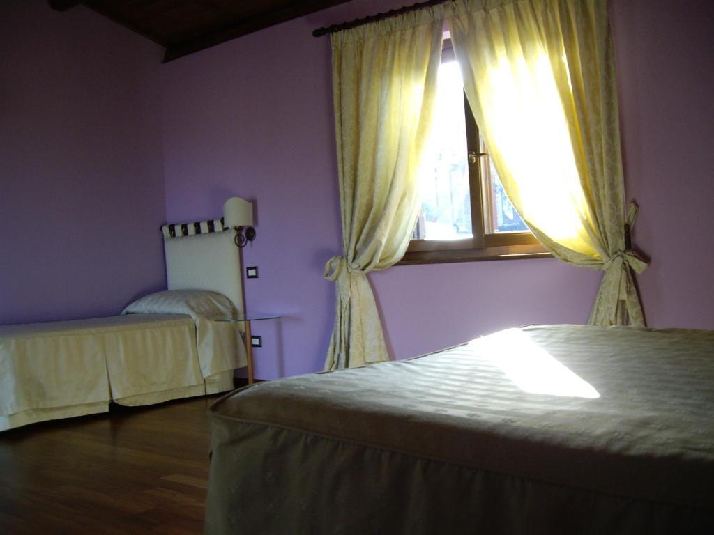 Agriturismo Il Borgo Degli Ulivi Roseto Degli Abruzzi Bilik gambar